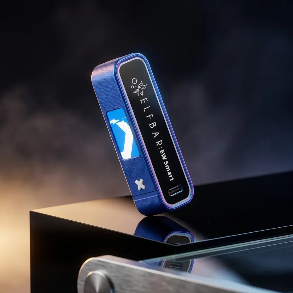 Bateria EW Smart 900mAh Elf Bar inclinada sobre base acrílica com luzes azul e magenta - Vapor Gringo