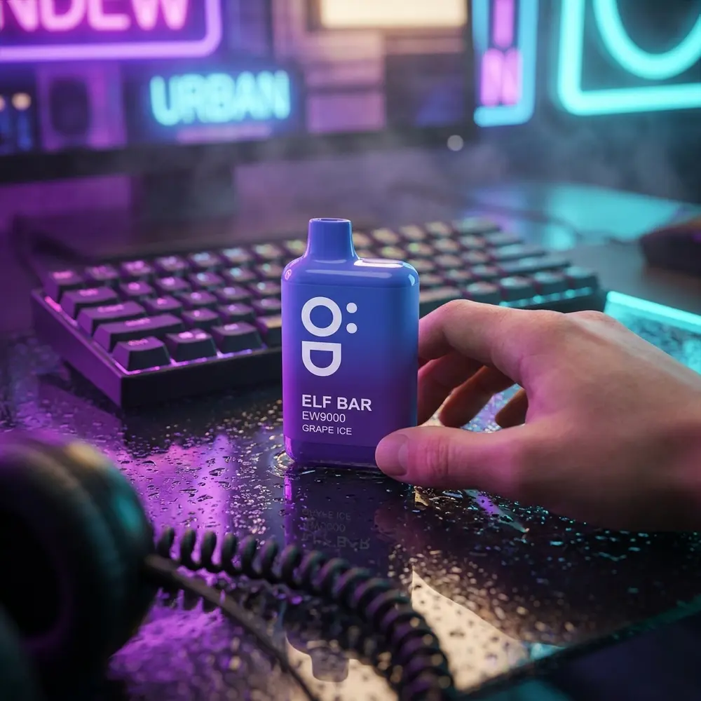 Elf Bar EW9000 sobre mesa gamer com reflexos RGB e luzes neon urbanas, com uma mao alcançando o dispositivo - Vapor Gringo