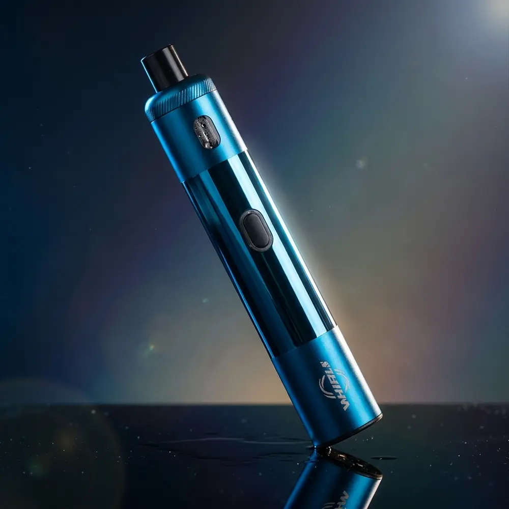 Kit Pod Mod Whirl S da Uwell apoiado em acrilico preto com reflexos azuis e iluminação dramática de estúdio - Vapor Gringo