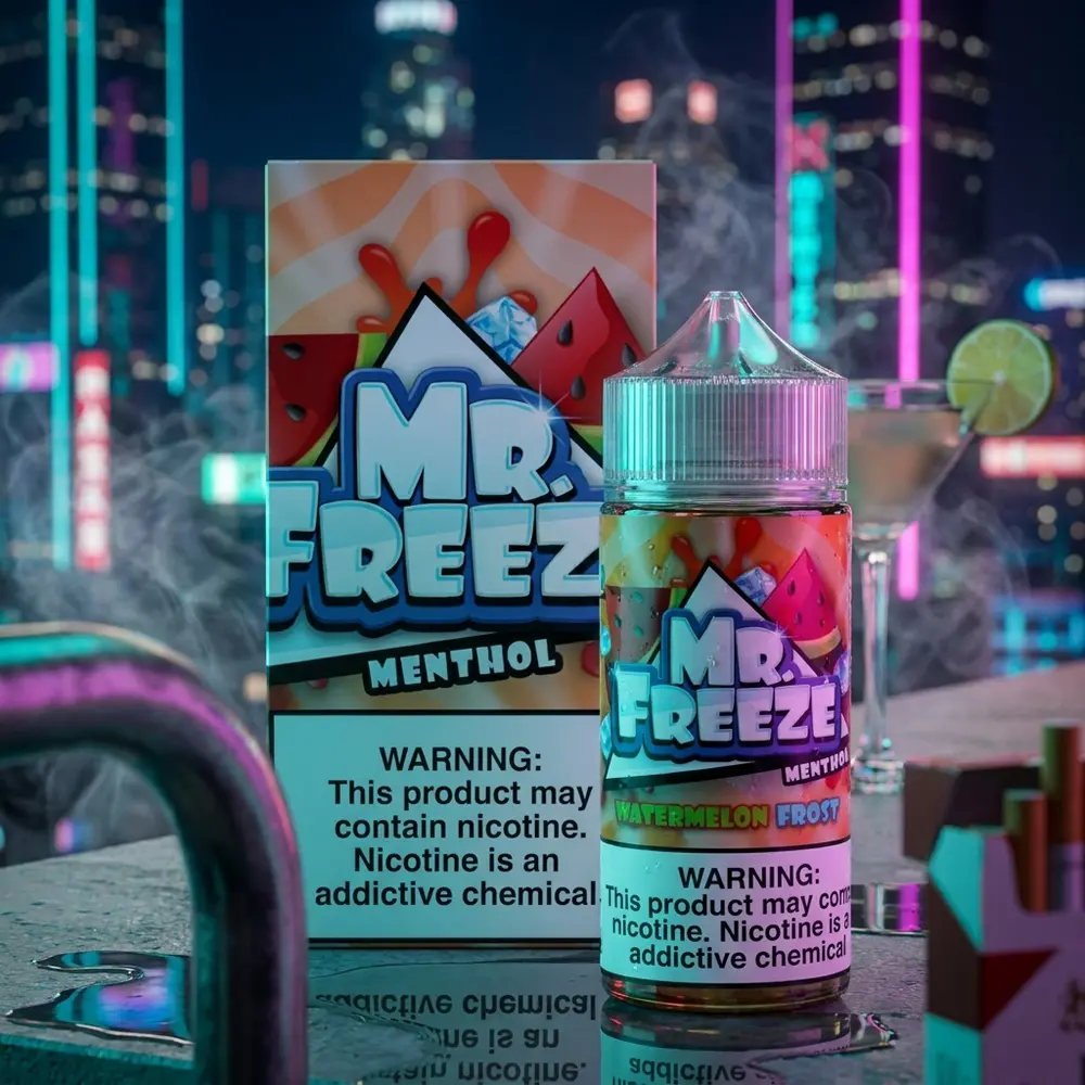 Frasco Mr. Freeze Watermelon Frost em balcão urbano molhado com luzes de neon e cidade desfocada - Vapor Gringo