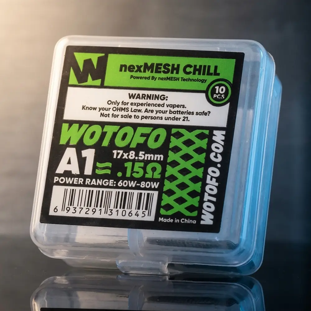 Pacote Wotofo NexMesh Chill A1 0.15ohm sobre base acrilica preta com luzes dramáticas e reflexos - Vapor Gringo