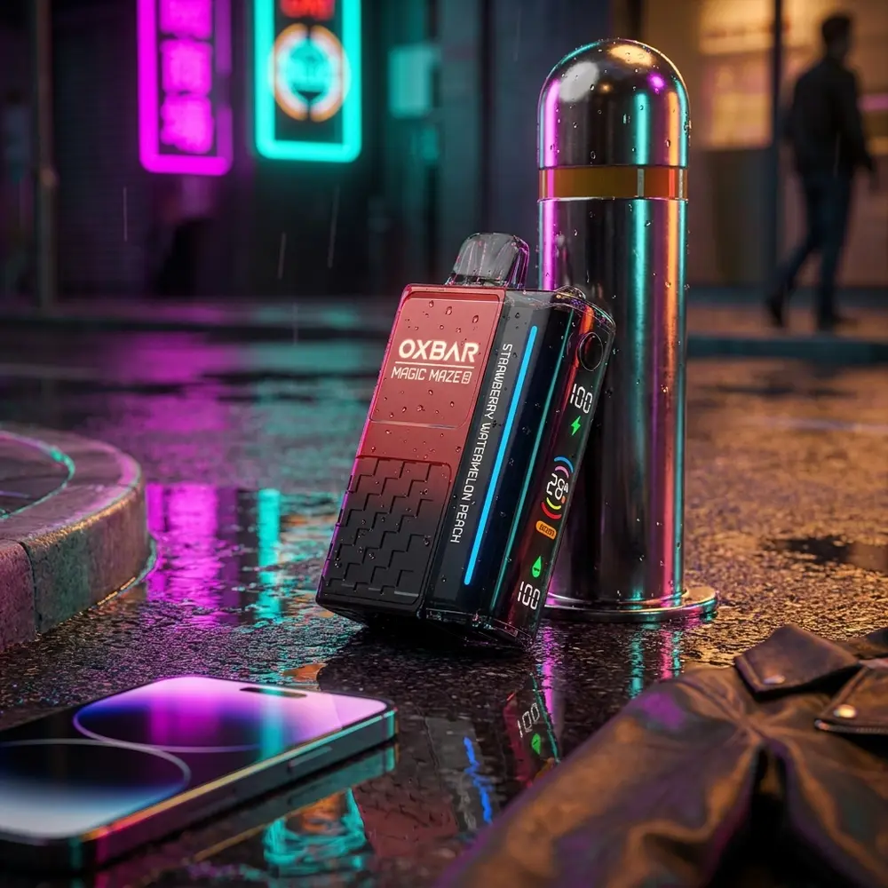 Pod descartavel Oxbar Magic Maze 2.0 apoiado em asfalto molhado com reflexos de placas neon numa rua urbana noturna - Vapor Gringo