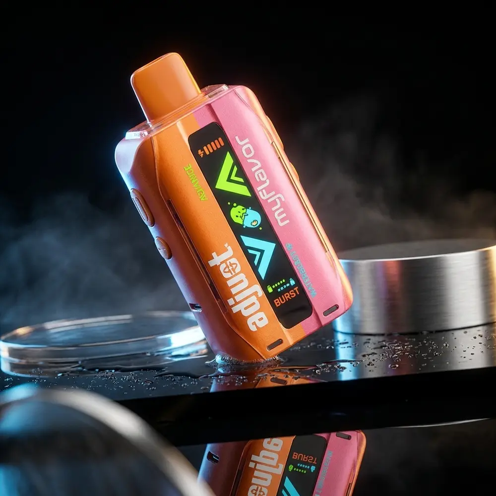 Pod Descartável Adjust My Flavor sobre base acrílica molhada com reflexos e iluminação noturna urbana - Vapor Gringo