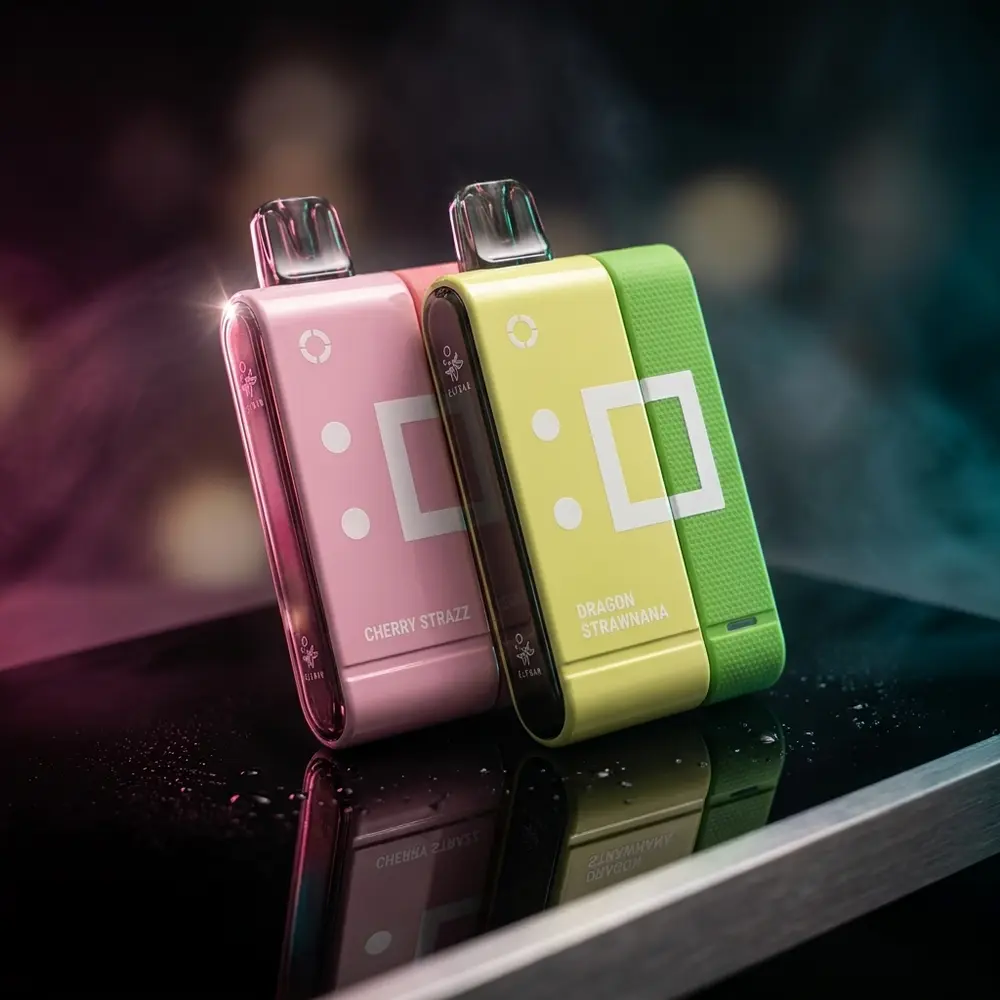 Pod descartavel Elf Bar EW9000 sobre placa acrilica preta com reflexos magenta e teal, close dominante - Vapor Gringo
