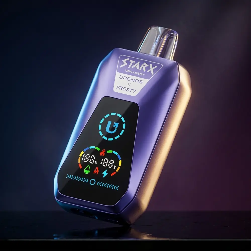 Pod Descartável StarX Frosty Triple Berry sobre acrílico preto molhado com iluminação dramática e reflexos - Vapor Gringo